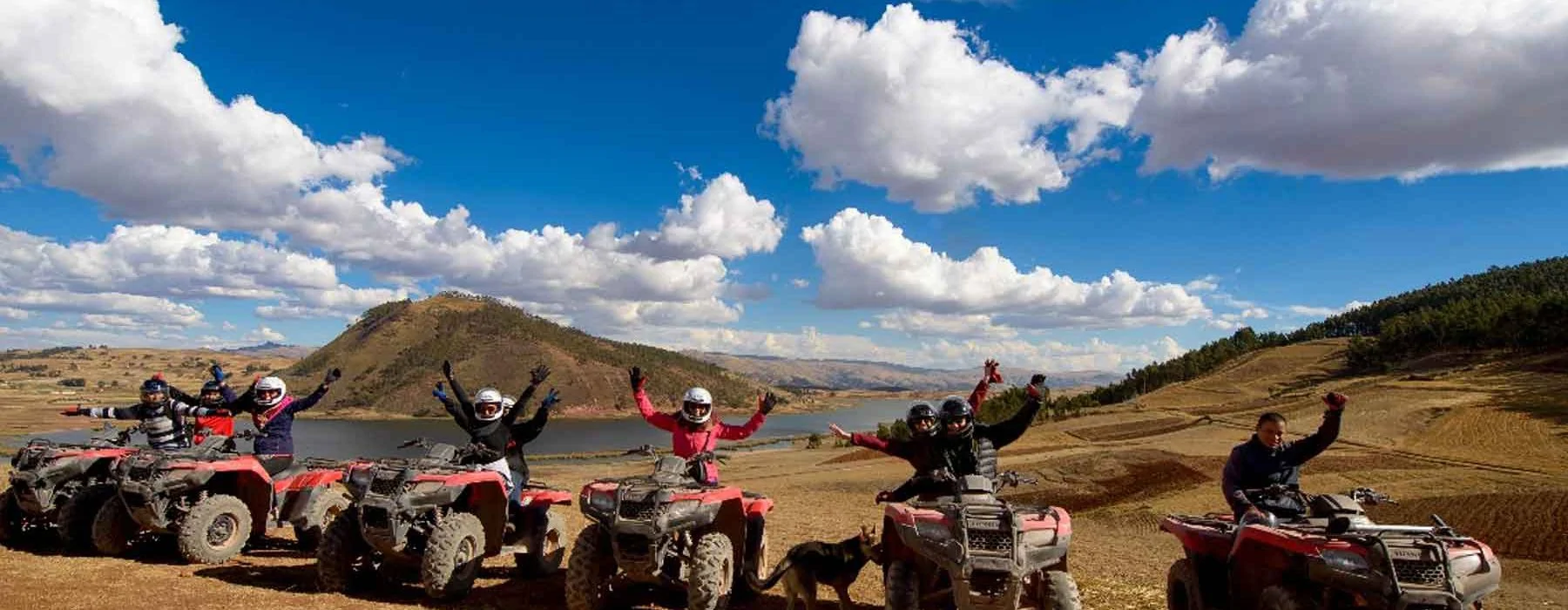 Cuatrimotos en la ruta de Moray